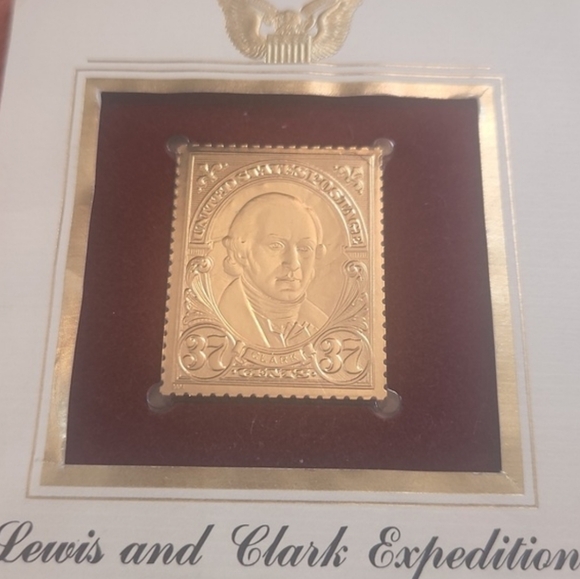 Assorted Currency Collection - Picture 2 of 9